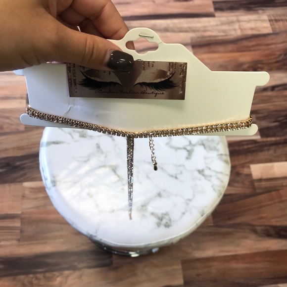 ‼️ Cleavage Diamond Rhinestone T Chain Necklace - Picture 3 of 7